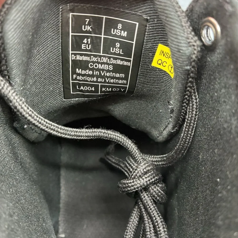 Dr. Martens Combs II Black Canvas Combat Boots Men’s US 8 Women’s US 9 Lace Up